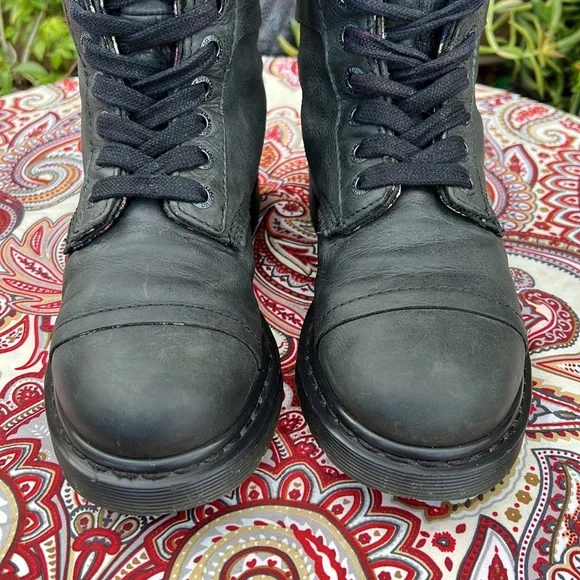 Dr. Martens Mirage Floral Triumph 1914 Tall Boots - Picture 14 of 17